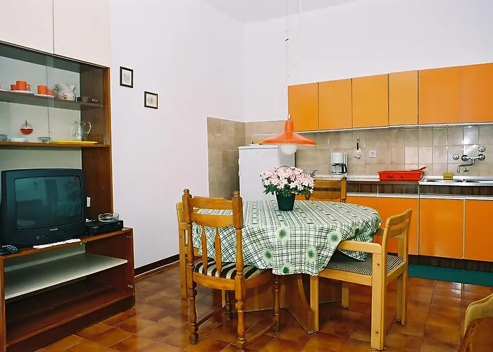 Apartment House Monika *